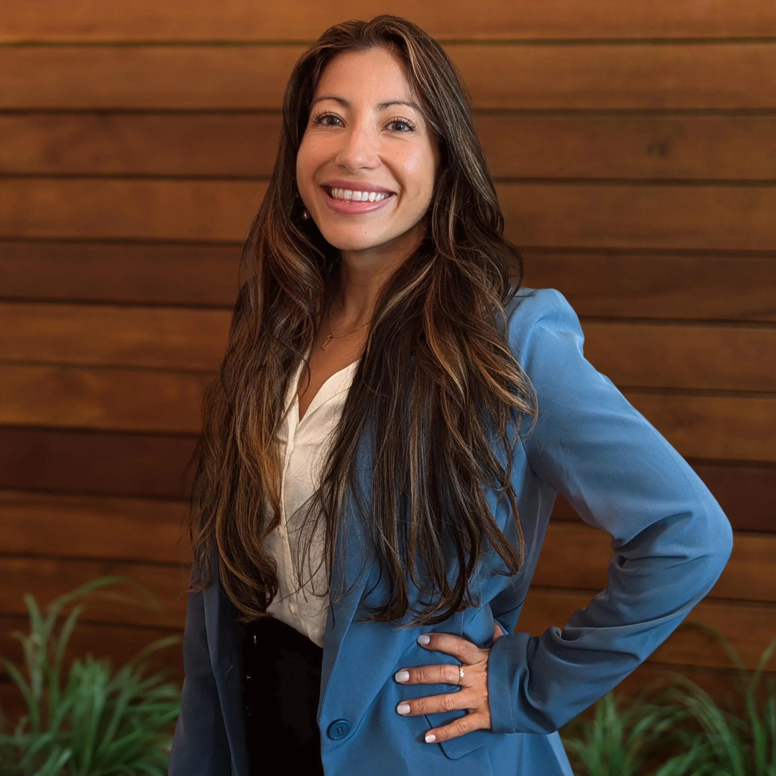 Coral_Team_Portraits_Linda-Franco